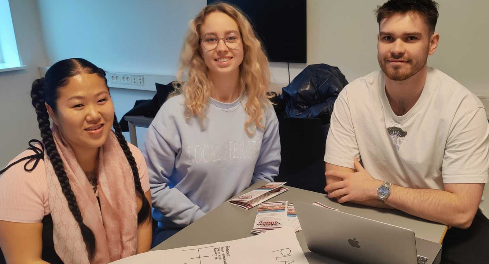 Her ses tre markedsføringsøkonomer, der læser på Erhvervsakademi Dania i Viborg