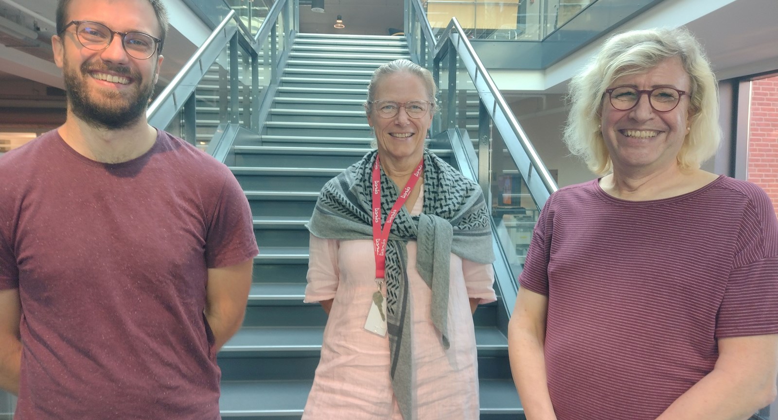 René Laursen og Rimantas Smitas er undervisere og Pia Vendelbo er studiekoordinator på IT-teknologuddannelsen