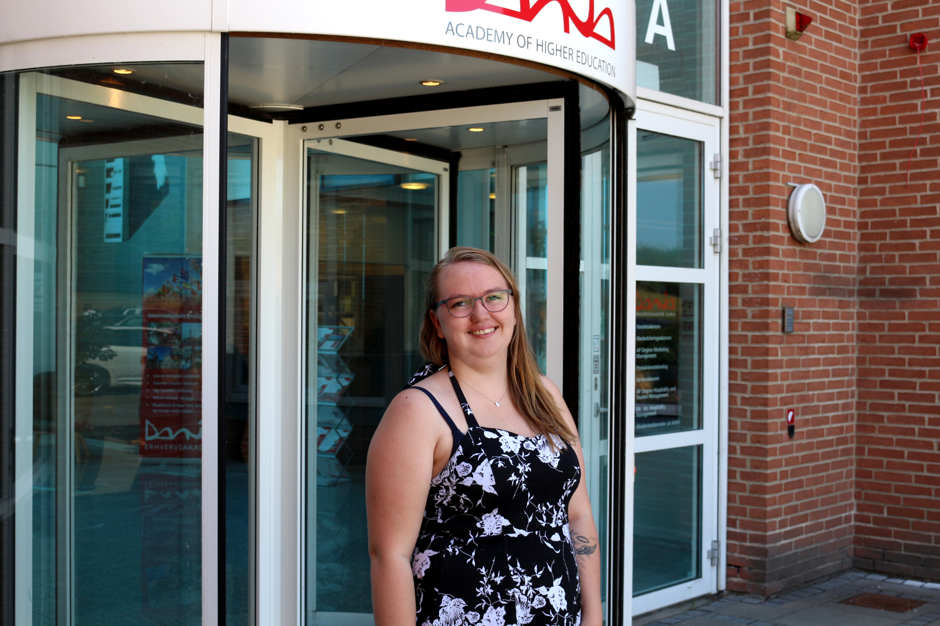 Mie læser til serviceøkonom på Erhvervsakademi Dania