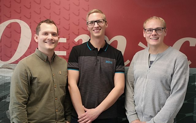 De tre el-installatør dimittender, der har læst på deltid er Martin, Michael og Martin