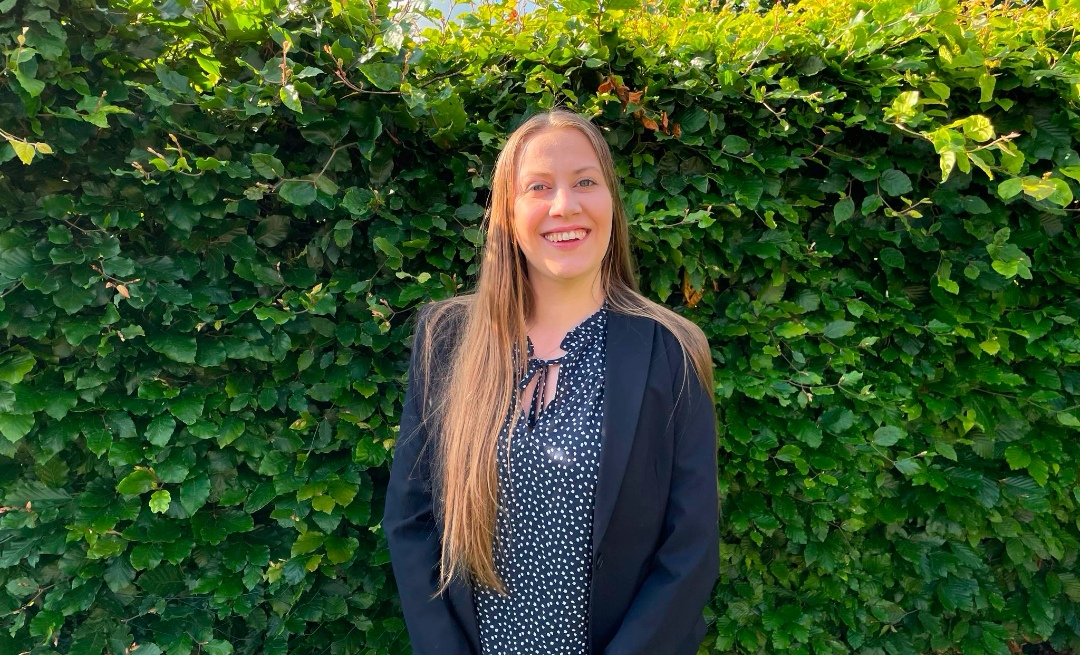 Tine Grusgrav dimitteret fra finansøkonomuddannelsen