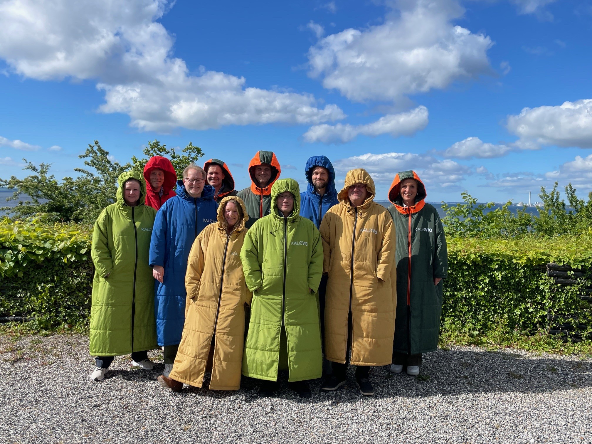 10 undervisere i store jakker